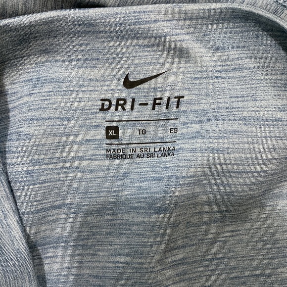 Nike Dri-fit Cropped Blue Workout Pants - Picture 7 of 7